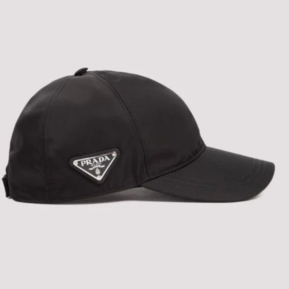Prada Women’s Re-nylon Baseball Hat Excellent almost NEW Black M Adjustable Cap